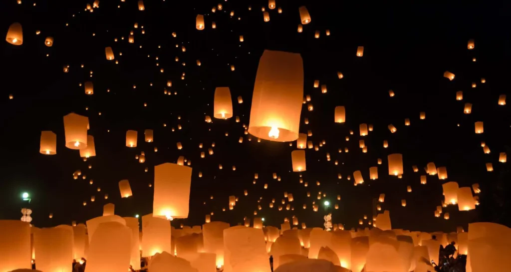 Réveillon com Festival das Lanternas na Tailândia
