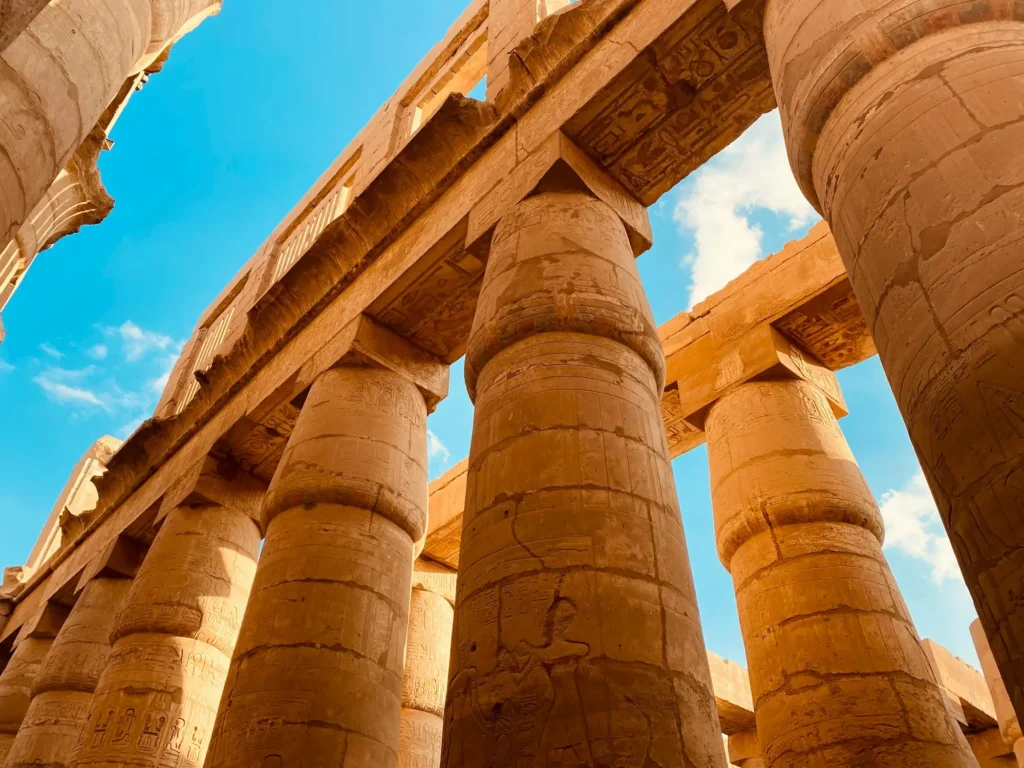 Colunas do Templo de Karnak, em Luxor, no Egito